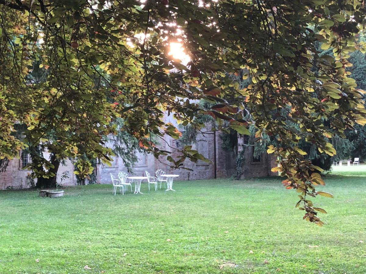 Villa Dom Piacenza Exterior foto